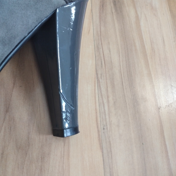 Ann Taylor Loft Unique Vintage Lace up heel shoes - Picture 8 of 11